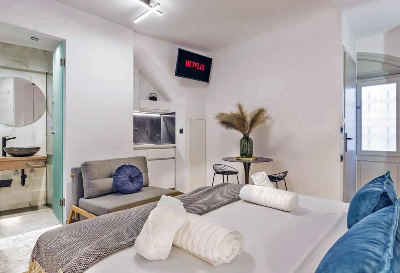Arch 4 Luxury Living Apartment Ханя Екстериор снимка