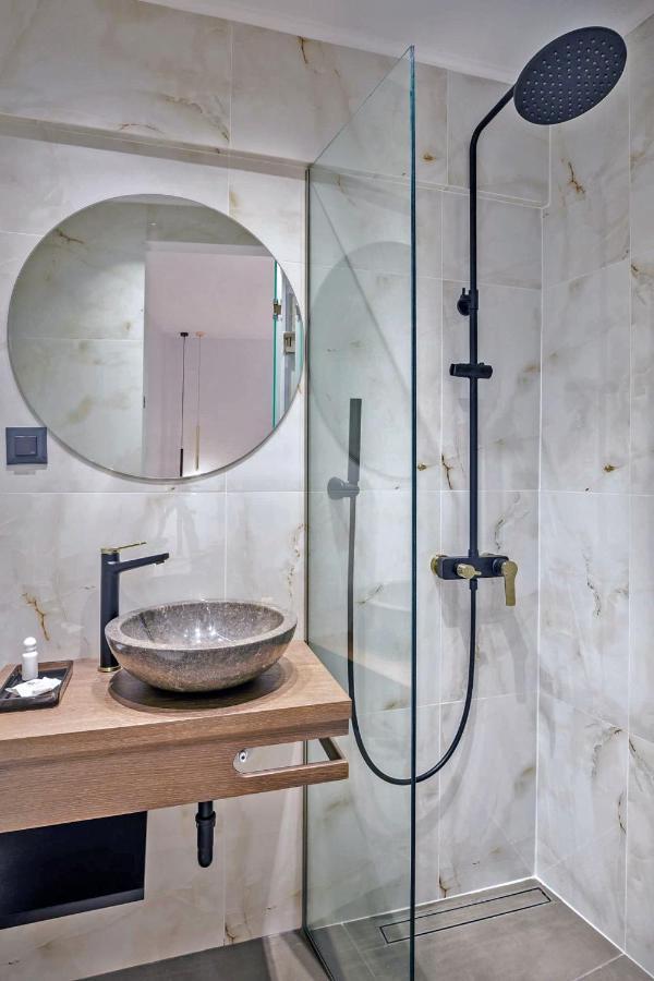 Arch 4 Luxury Living Apartment Ханя Екстериор снимка